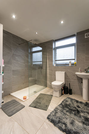 Photo 17- click for photo gallery